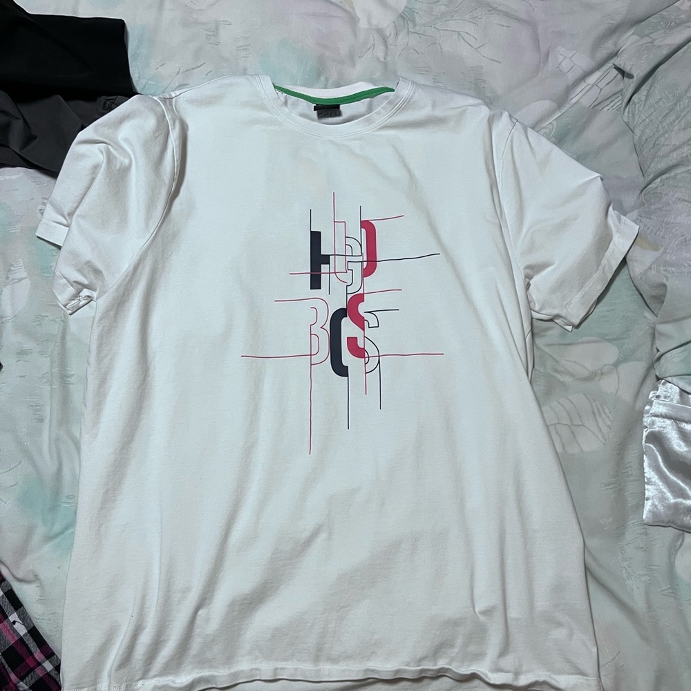 Hugo Boss Tee Shirt